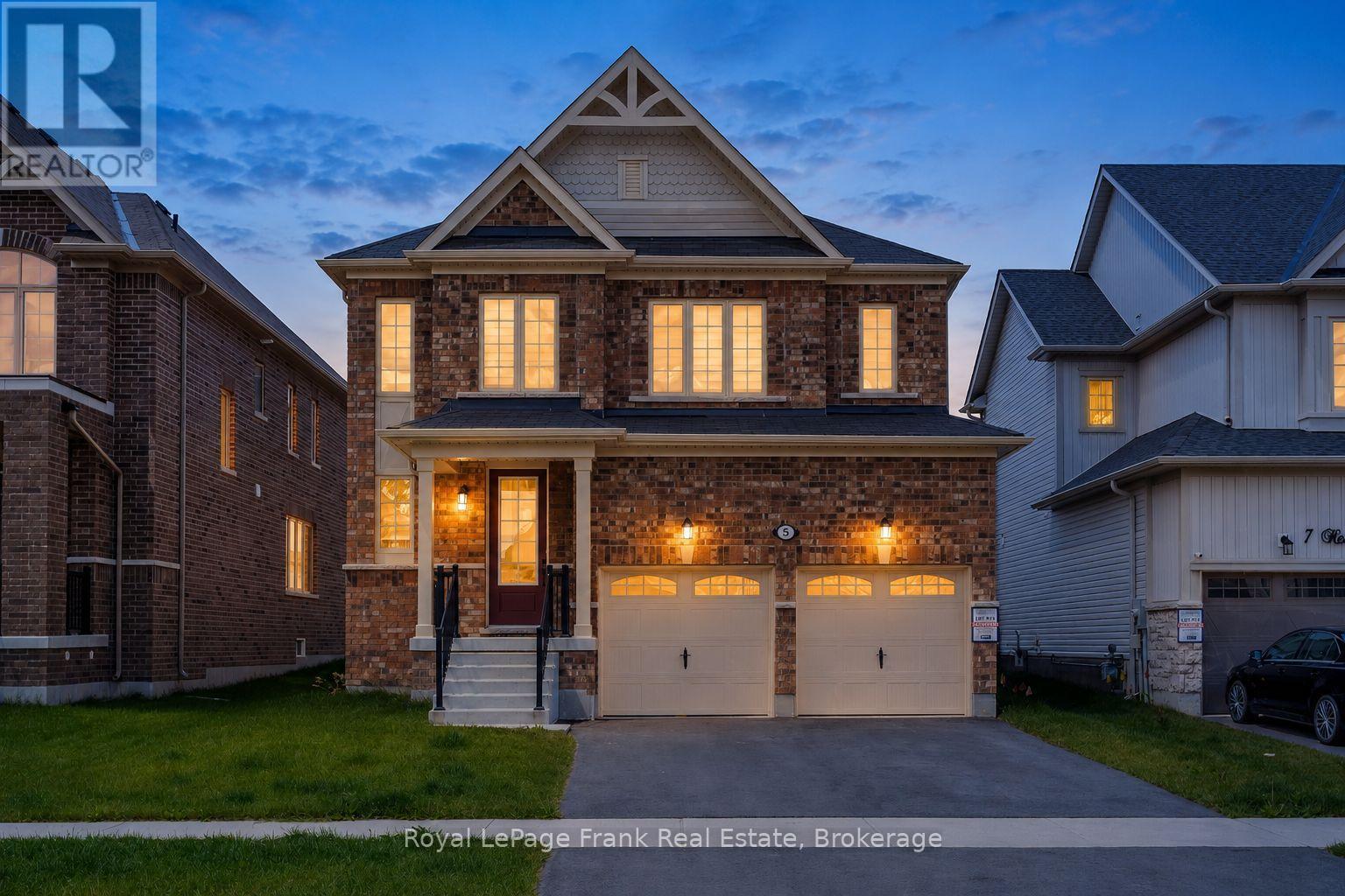 5 HENNESSEY CRESCENT, kawartha lakes (lindsay), Ontario