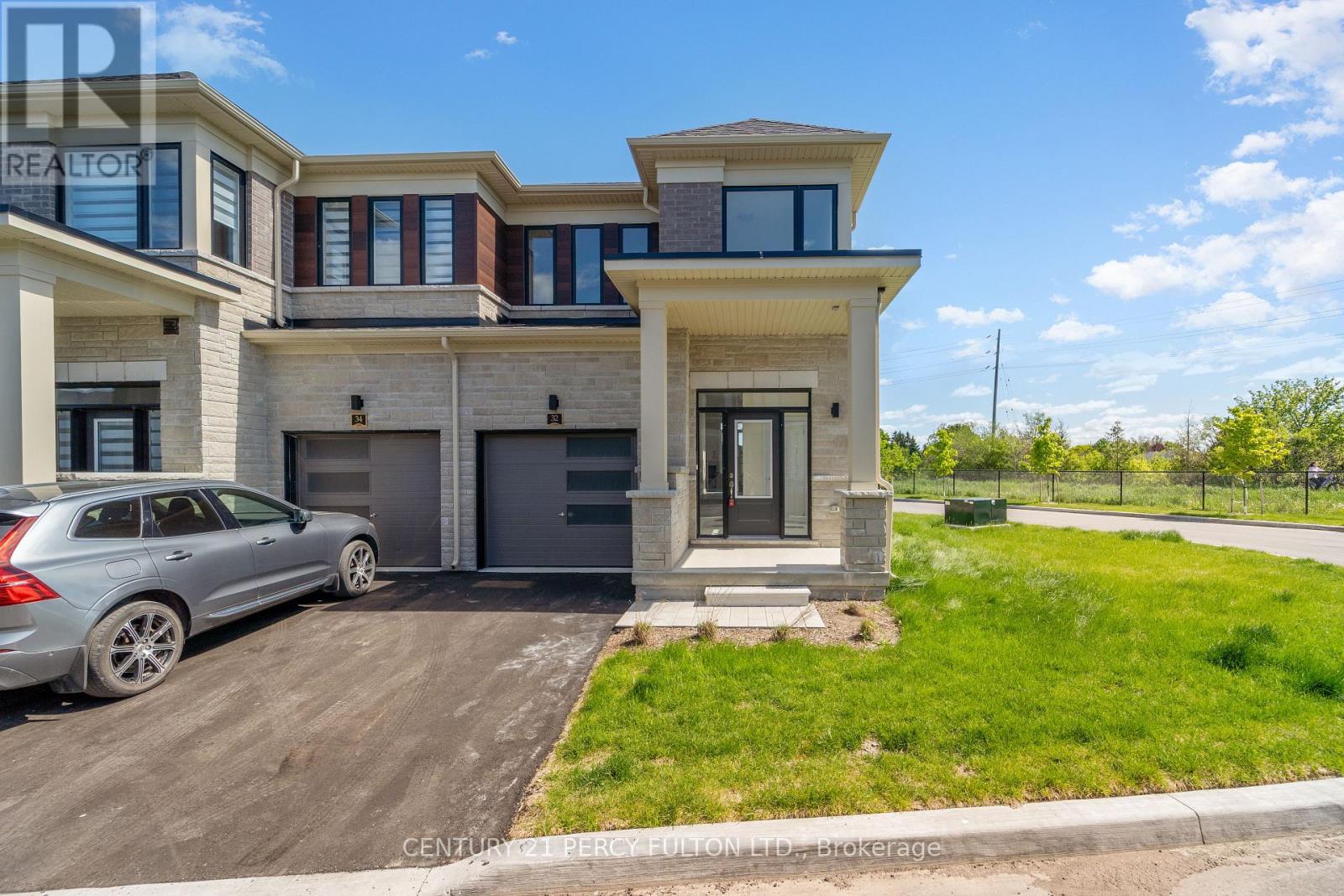 32 HICKEY LANE, kawartha lakes (lindsay), Ontario