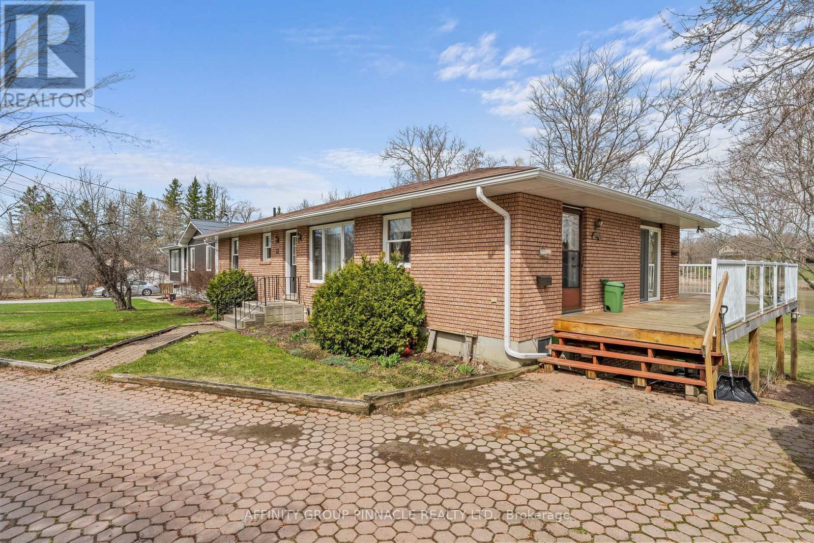 28 WATER STREET, kawartha lakes (lindsay), Ontario