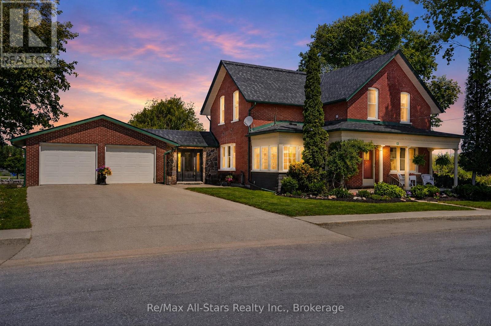 14 ALBERT STREET, kawartha lakes (bexley), Ontario