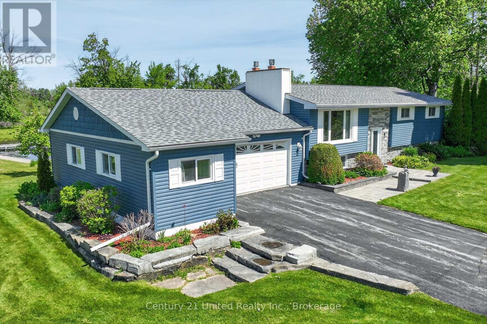 1190 NUFOREST DRIVE, selwyn, Ontario