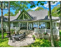 12 EDGEWOOD DRIVE, kawartha lakes (fenelon falls), Ontario