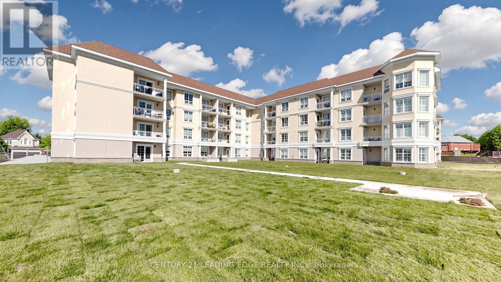 208 - 21 BROOKHOUSE DRIVE, clarington (newcastle), Ontario