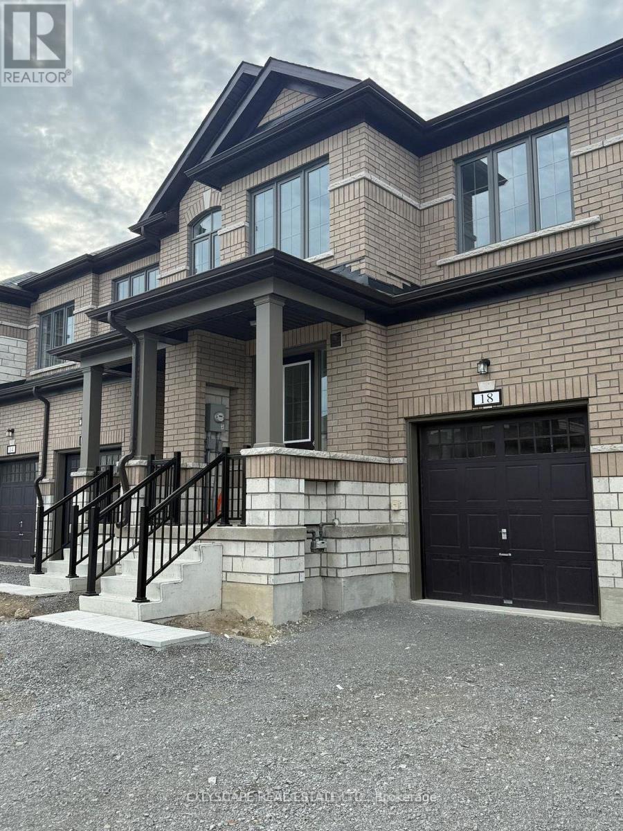 18 WALTERS STREET, kawartha lakes (lindsay), Ontario