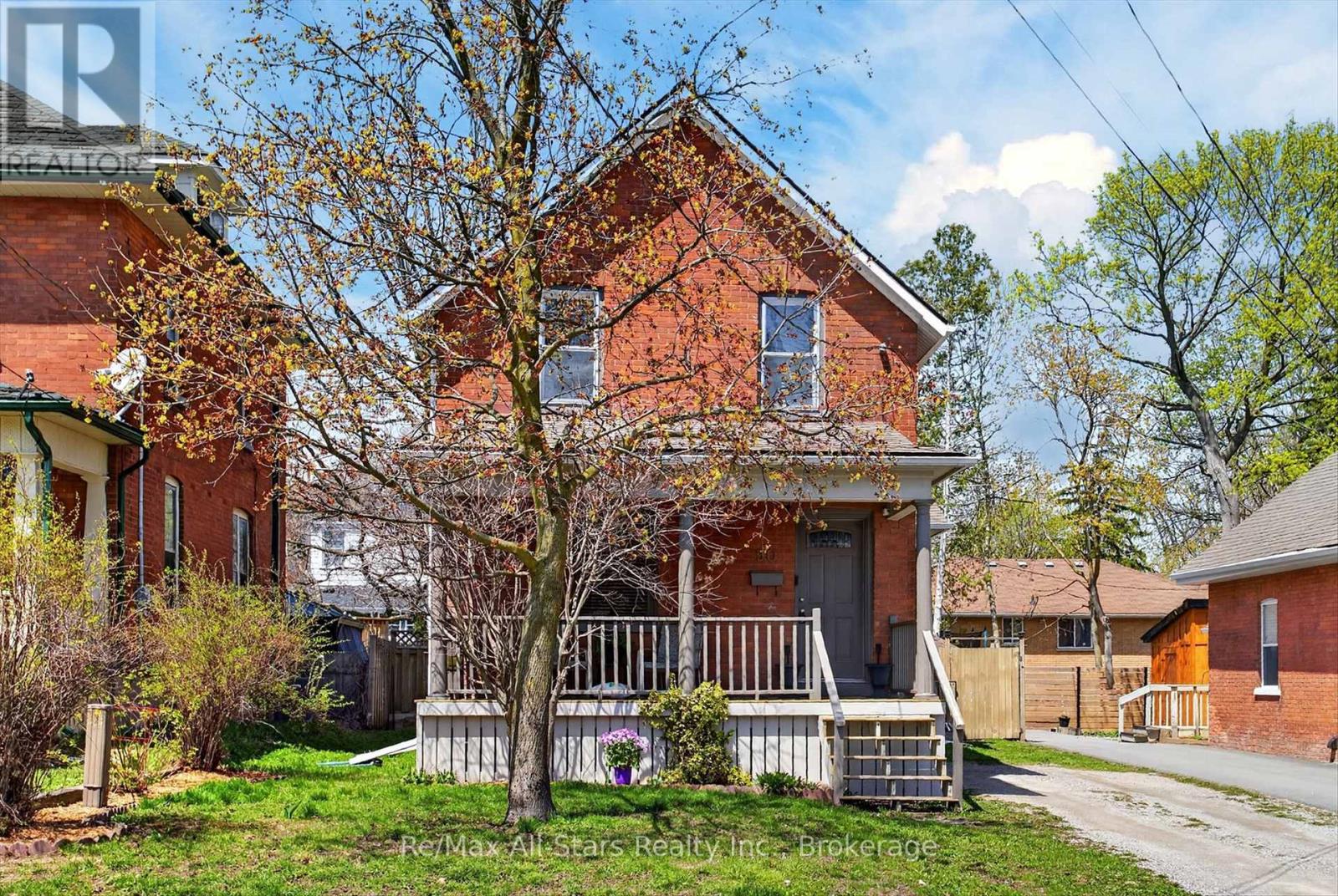 90 GLENELG STREET W, kawartha lakes (lindsay), Ontario