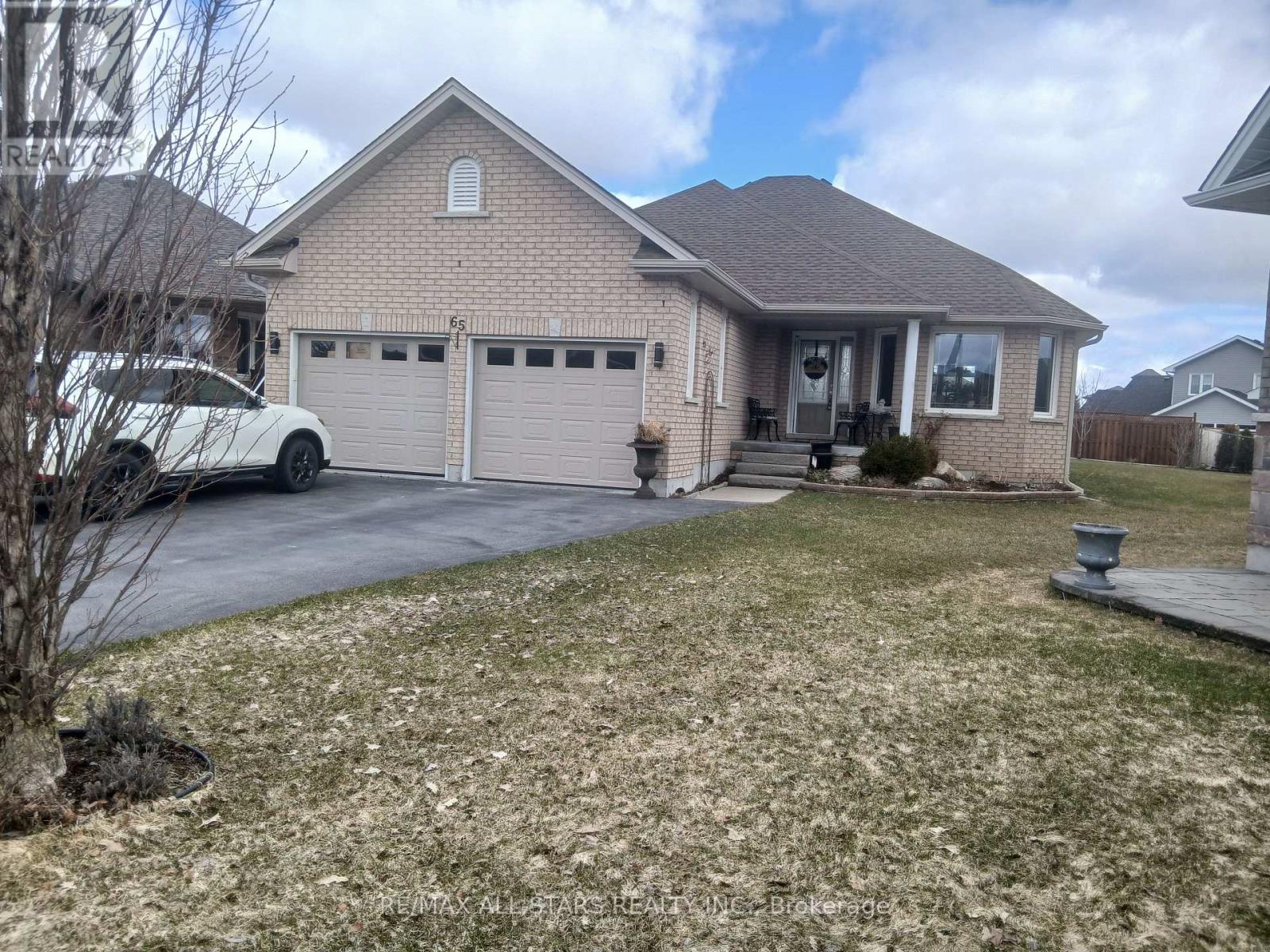 65 LIAM STREET, kawartha lakes (lindsay), Ontario