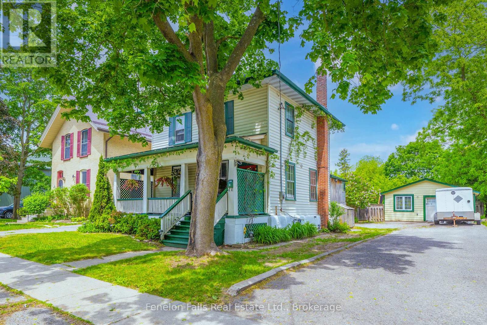 18 MELBOURNE STREET W, kawartha lakes (lindsay), Ontario