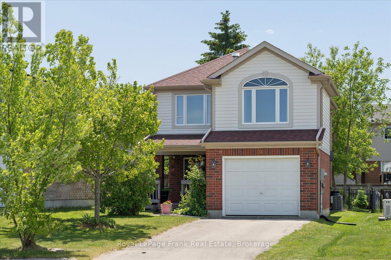 31 LANG COURT, kawartha lakes (lindsay), Ontario
