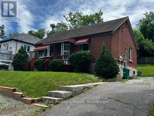 303 CADDY STREET, peterborough (ashburnham ward 4), Ontario