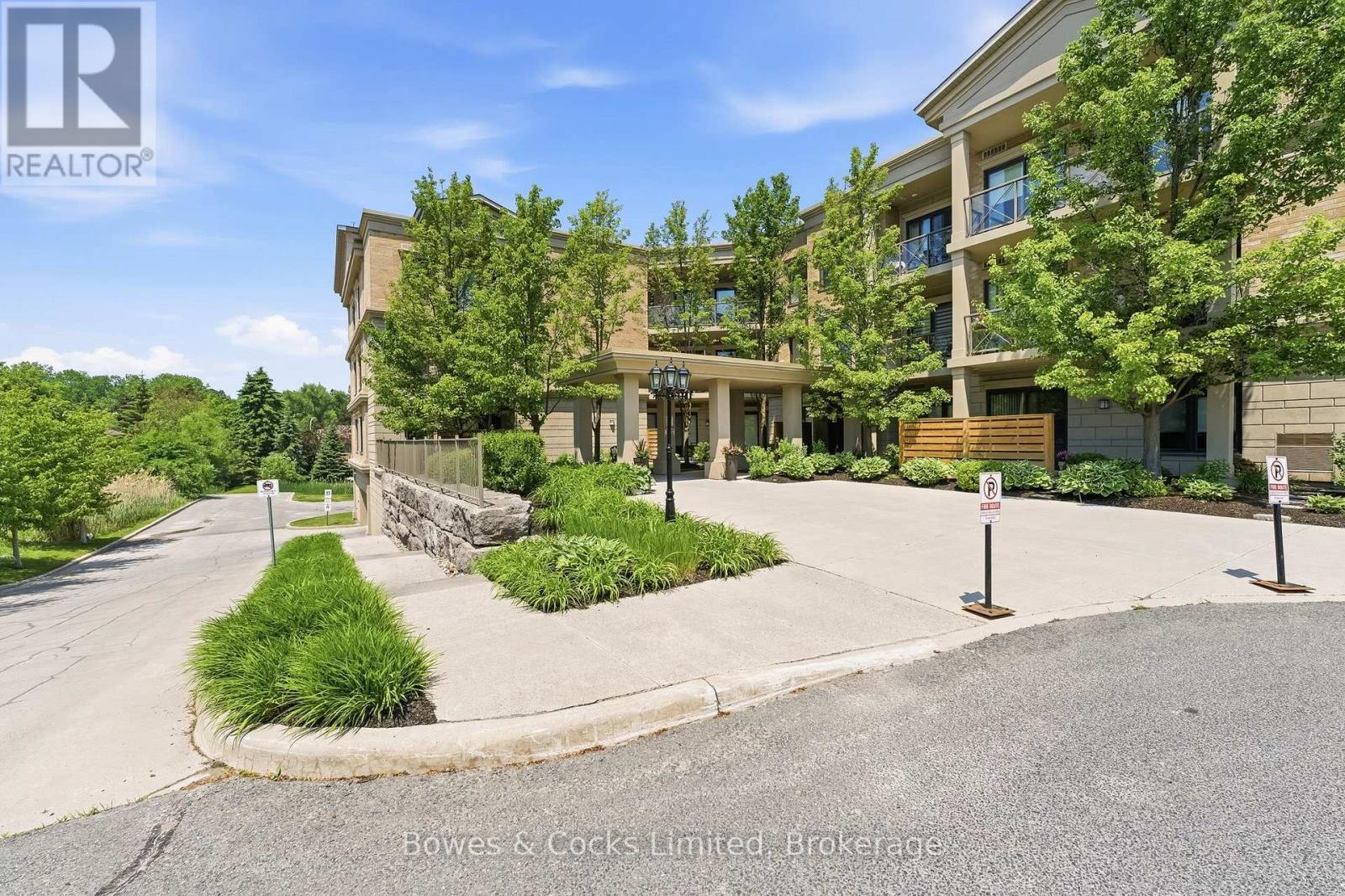 110 - 869 CLONSILLA AVENUE, peterborough (otonabee ward 1), Ontario