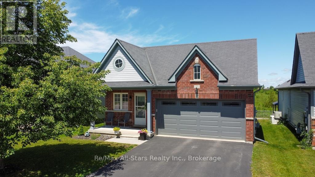 72 COOK STREET, kawartha lakes (lindsay), Ontario