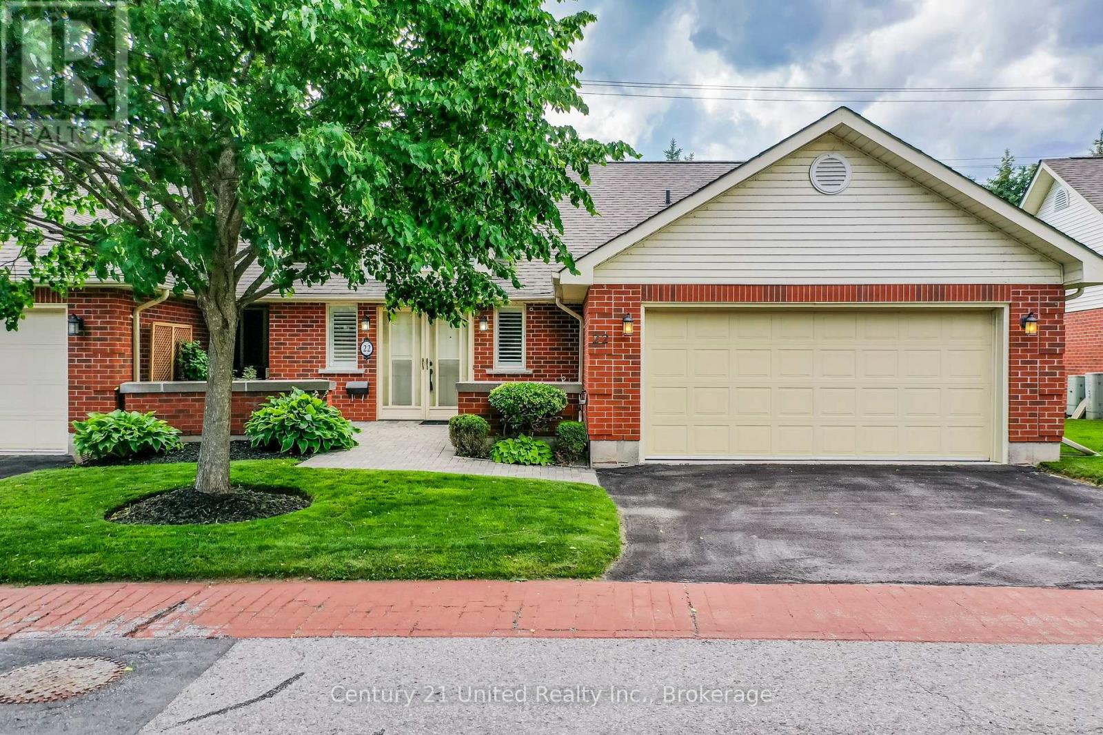 22 - 1121 ARMOUR ROAD, peterborough (ashburnham ward 4), Ontario