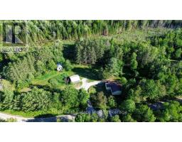 82 EAST ROAD, tudor and cashel (cashel ward), Ontario