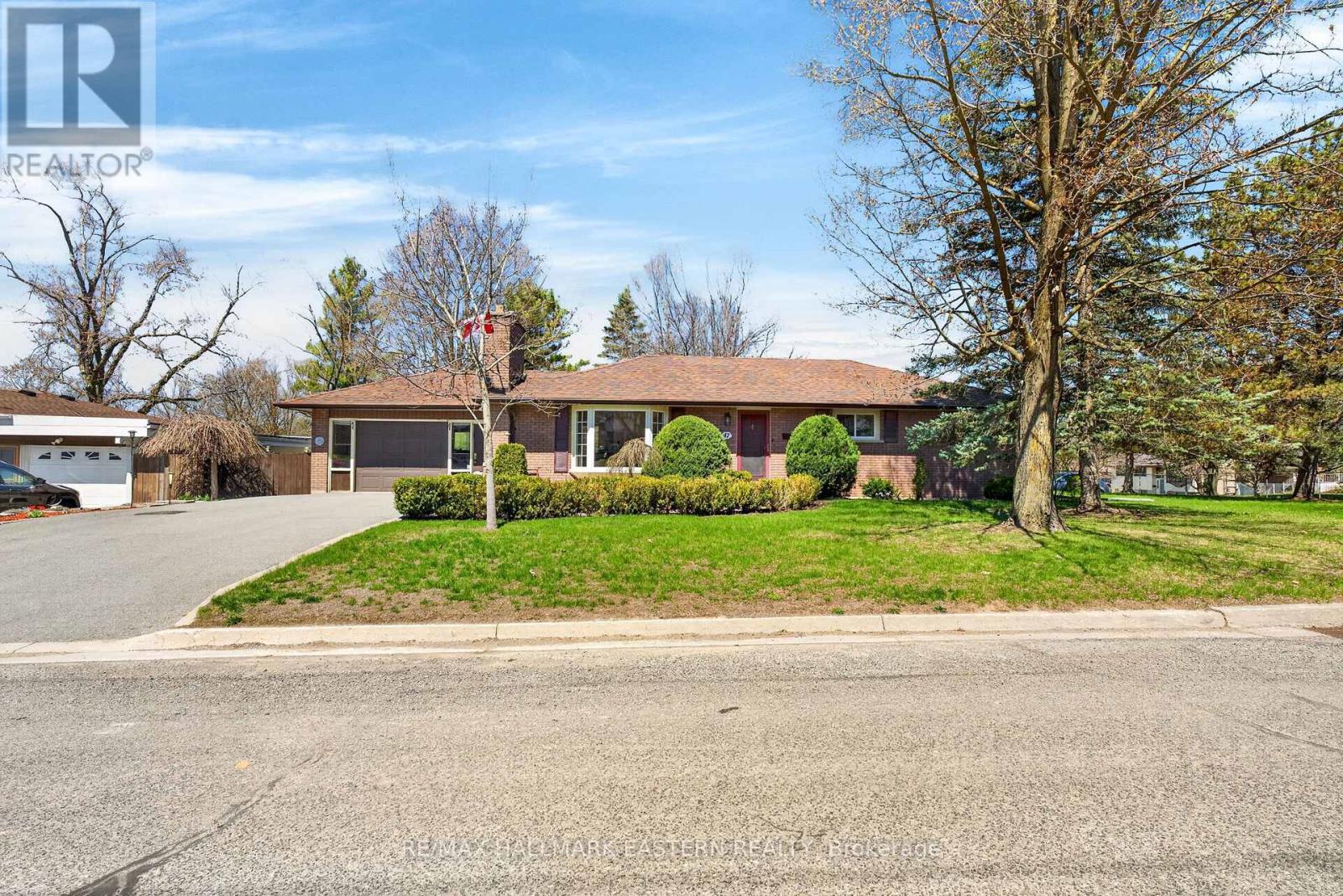 47 SPRINGBROOK DRIVE, peterborough (monaghan ward 2), Ontario