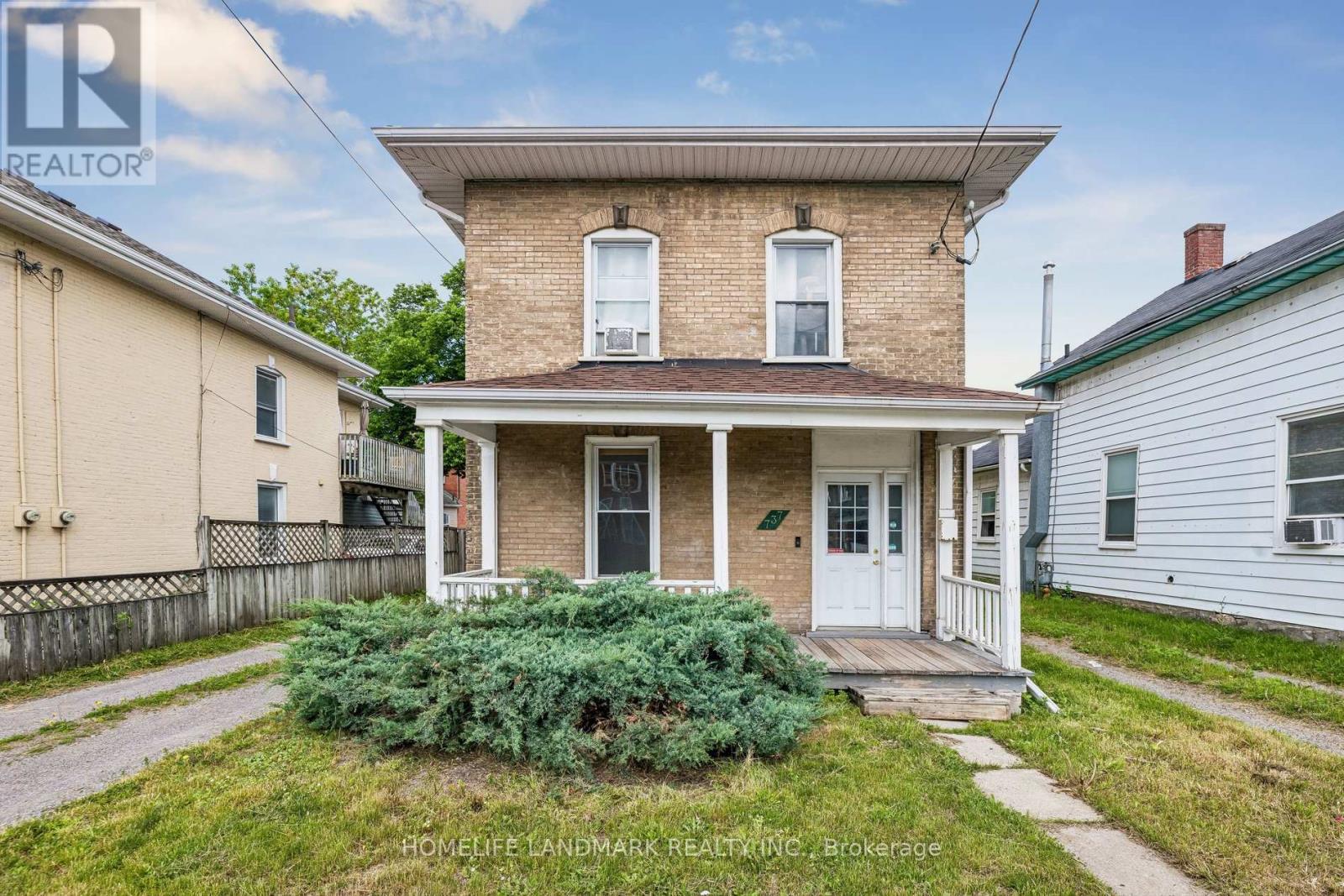 737 WATER STREET, peterborough (northcrest ward 5), Ontario