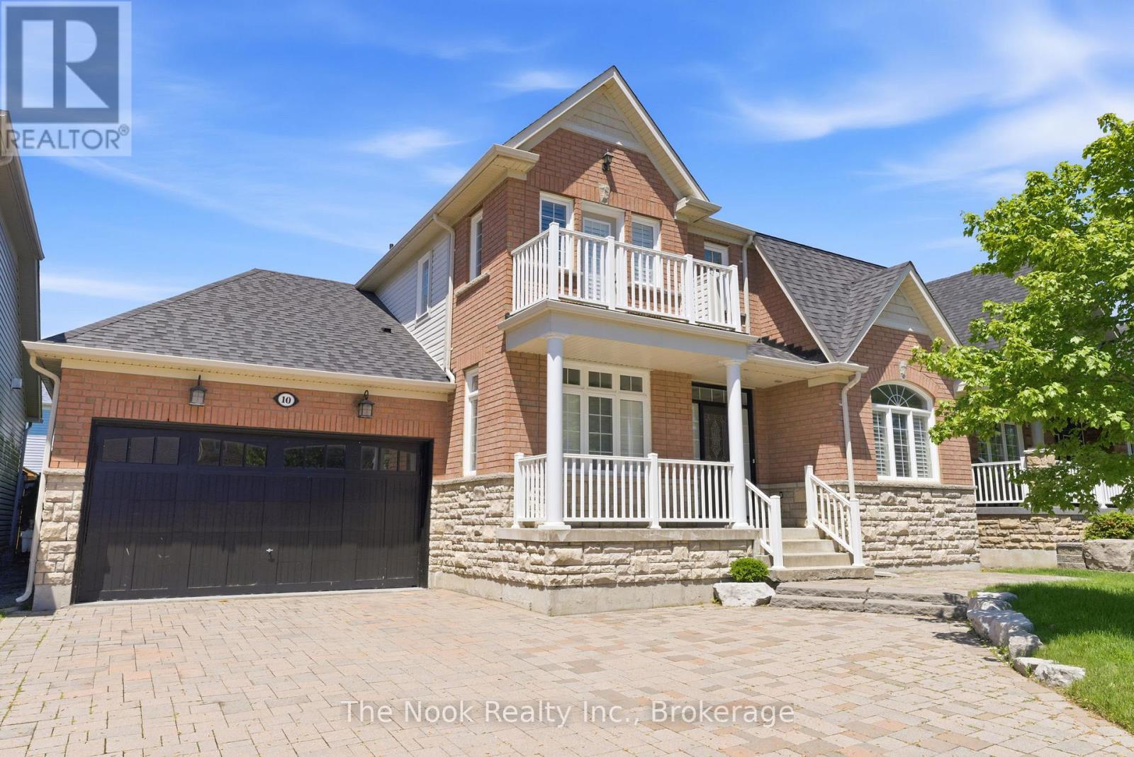 10 SISSON LANE, clarington (newcastle), Ontario