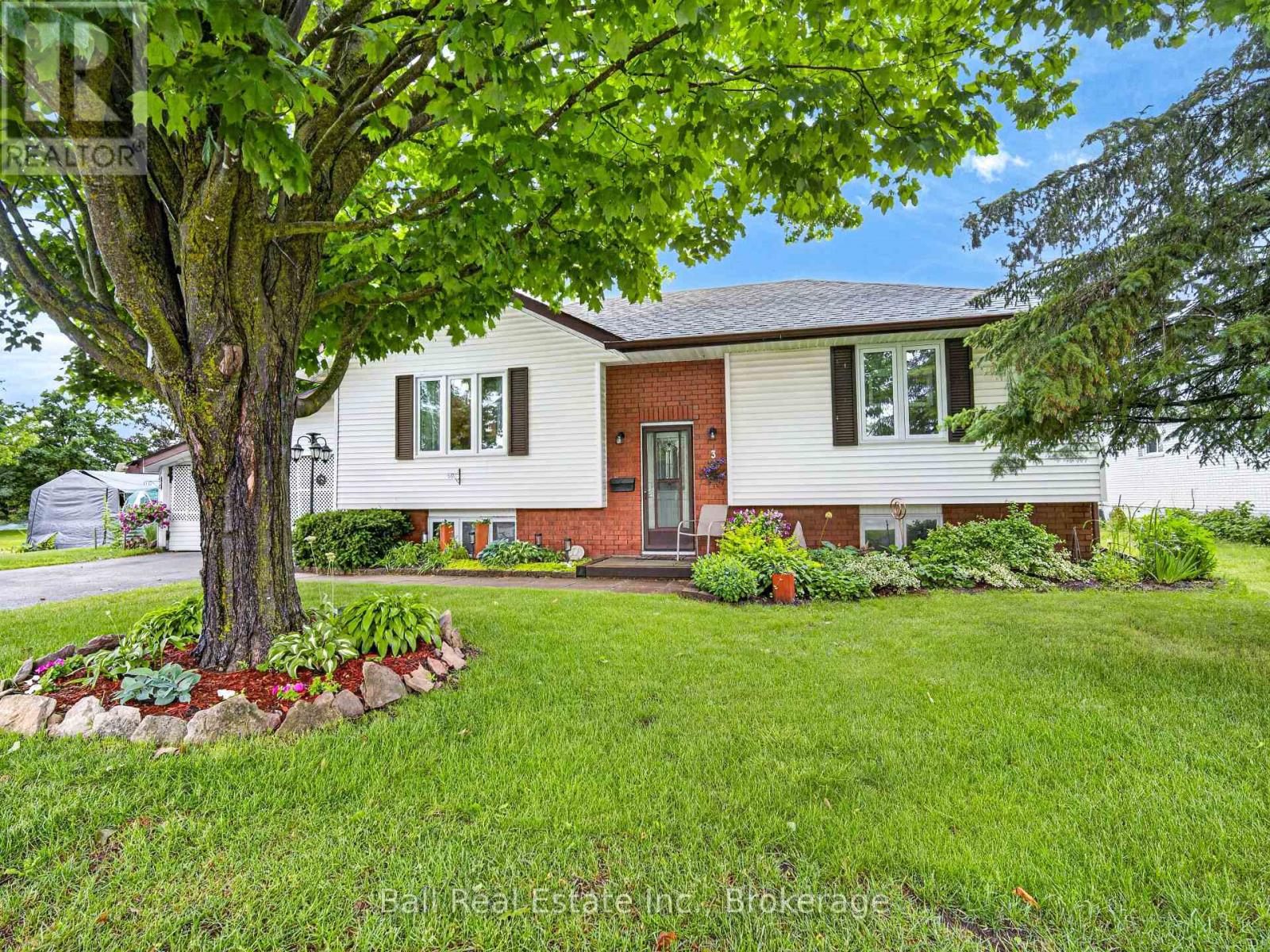 3 ST JAMES STREET, kawartha lakes (lindsay), Ontario