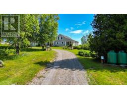 1351 OJIBWAY ROAD, highlands east (cardiff ward), Ontario